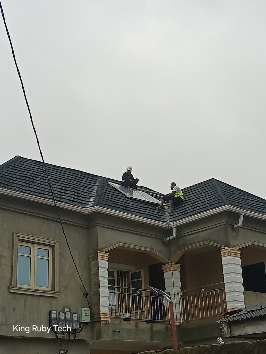 kingrubytech's tweet image. ❤️2KVA/12V solar system by us👷🏾‍♂️  
1 x 2kva inverter
1 x220AH tubular battery 
800wp solar panel
TOTAL COST: N1,150,000
Physical office📍Lagos and Kano
Go solar

$SANTA Disqualified #ฝนตก Biggie #FELIX Fuji #TaylorSwift