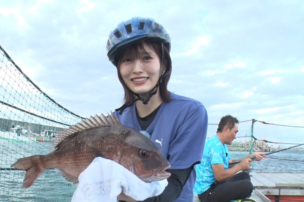 mayu_joker34's tweet image. なんとも言えない顔🤣
ヘルメットよがんでるのも可愛い🤭

 #山本彩