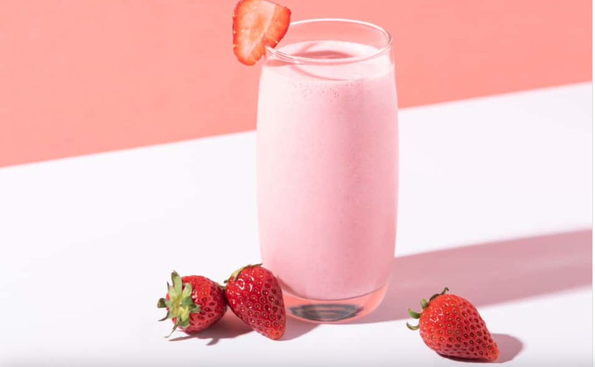 Dischem_LiveFit's tweet image. [#RECIPE] Shake things up with this Strawberry Shortcake Swirl smoothie recipe, blended splendid with NPL Diet Pro in Vanilla Doughnut flavour
#smoothie #protein #diet #nutrition
dischemlivingfit.co.za/lifestyle/reci…