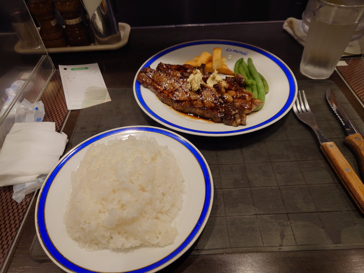 CyberSwallow_k's tweet photo. 肉！！ https://t.co/M36rTUn200