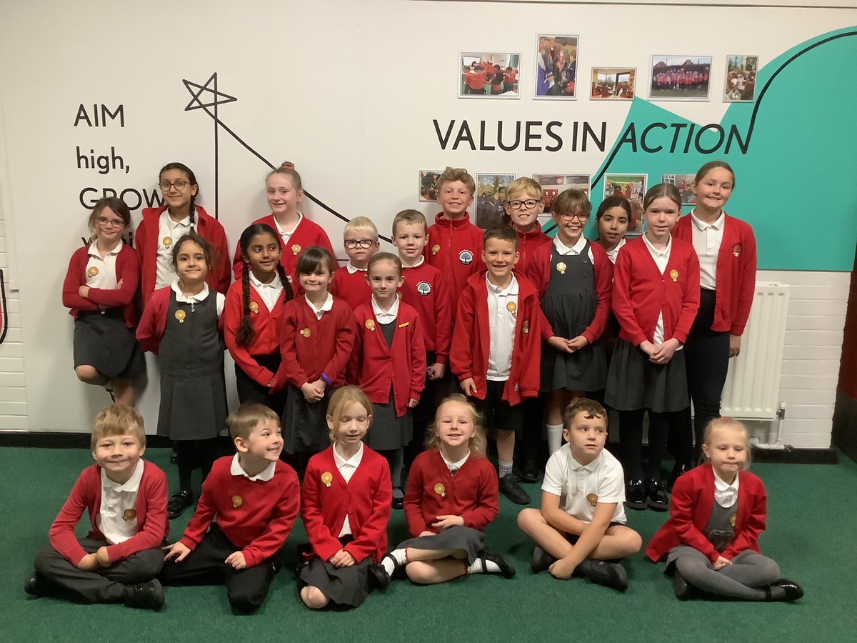 HollyfastSchool's tweet photo. Wow! Look at all of these children, who were nominated by their friends, for showing the value of ‘Excellence’. Miss Smalldon loved celebrating this in assembly. 🌟🌟🌟 A great end to the week! 🤗 https://t.co/o2o8Km8gIr
