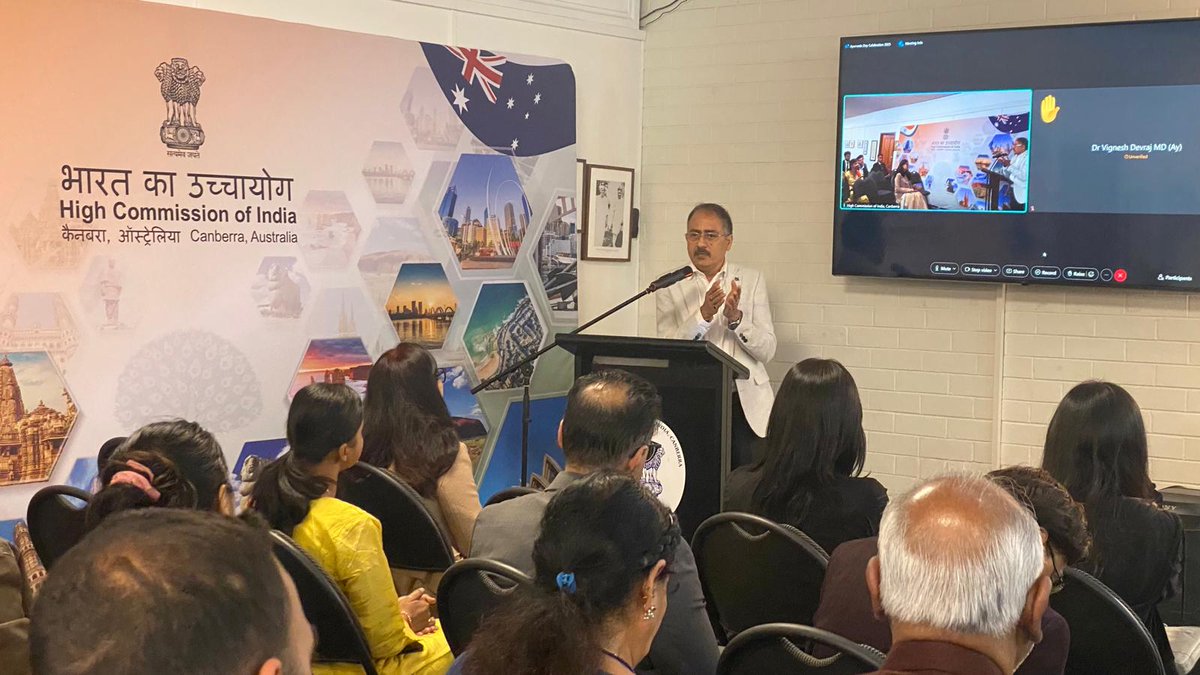 HCICanberra's tweet image. The High Commission of India celebrated Ayurveda Day 2025 with the theme "Ayurveda for People and Planet"
We thank Dr. Naveen Shukla and Dr. Vignesh Devraj for their insightful talks.
@moayush @MEAIndia
@IndianDiplomacy #AyurvedaDay2025 #Ayurveda #IndianDiplomacy #HolisticHealth…