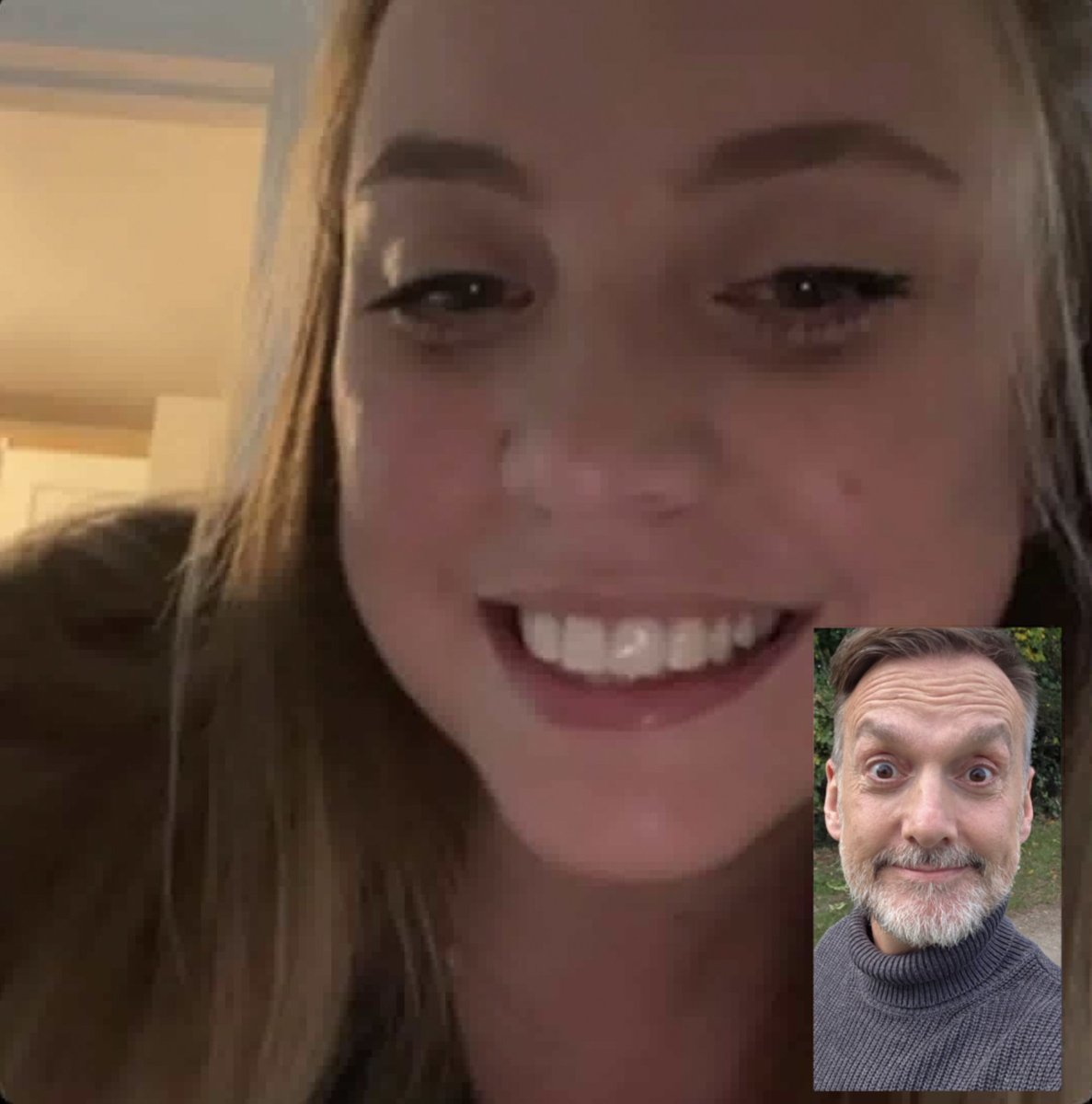 Timsley's tweet image. Morning Whatsapp with the niece to wish her a HaPpY 31sT BiRtHdAy! #SHOULDADONE 😜

#TIMMYALEXISCARRINGTONWARD #MILLICENTMARTIN #31ST