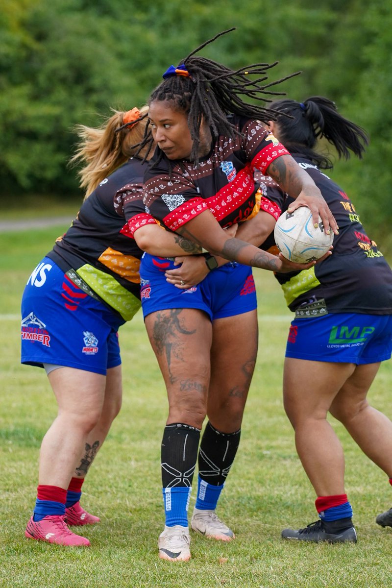 RochdaleHornets's tweet photo. 🇳🇱 Seven players from our women's team have been named in the Netherlands' squad to face Ireland in Sassenheim this weekend. 

Best of luck on international duty, ladies 👏 https://t.co/cAVOJ0snxi