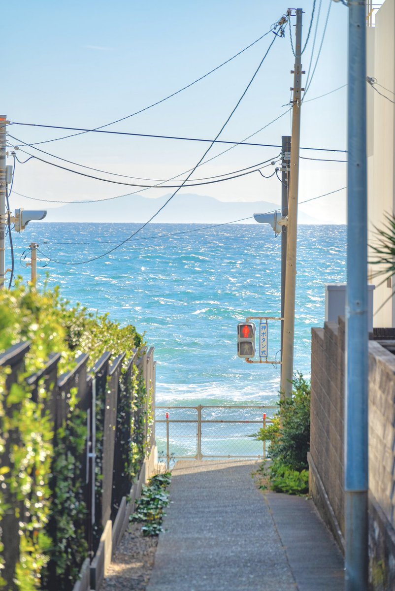 明日も笑って過ごせるように。