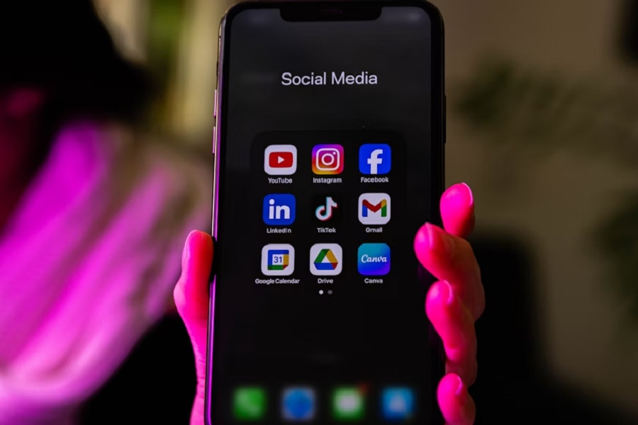 Tweet media one