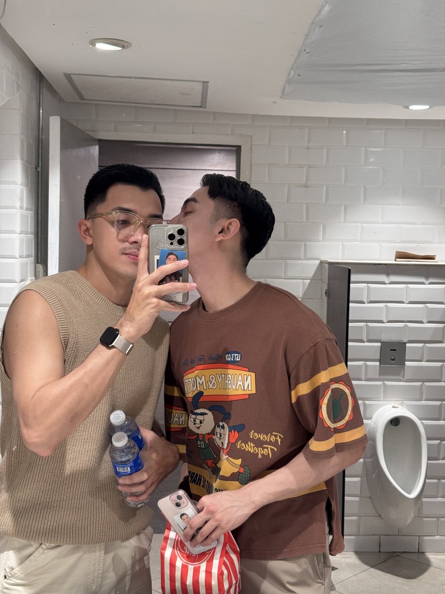 ceeediieee's tweet photo. ily my man @johnkennethnon 🤍 https://t.co/8tWDZLd9r2