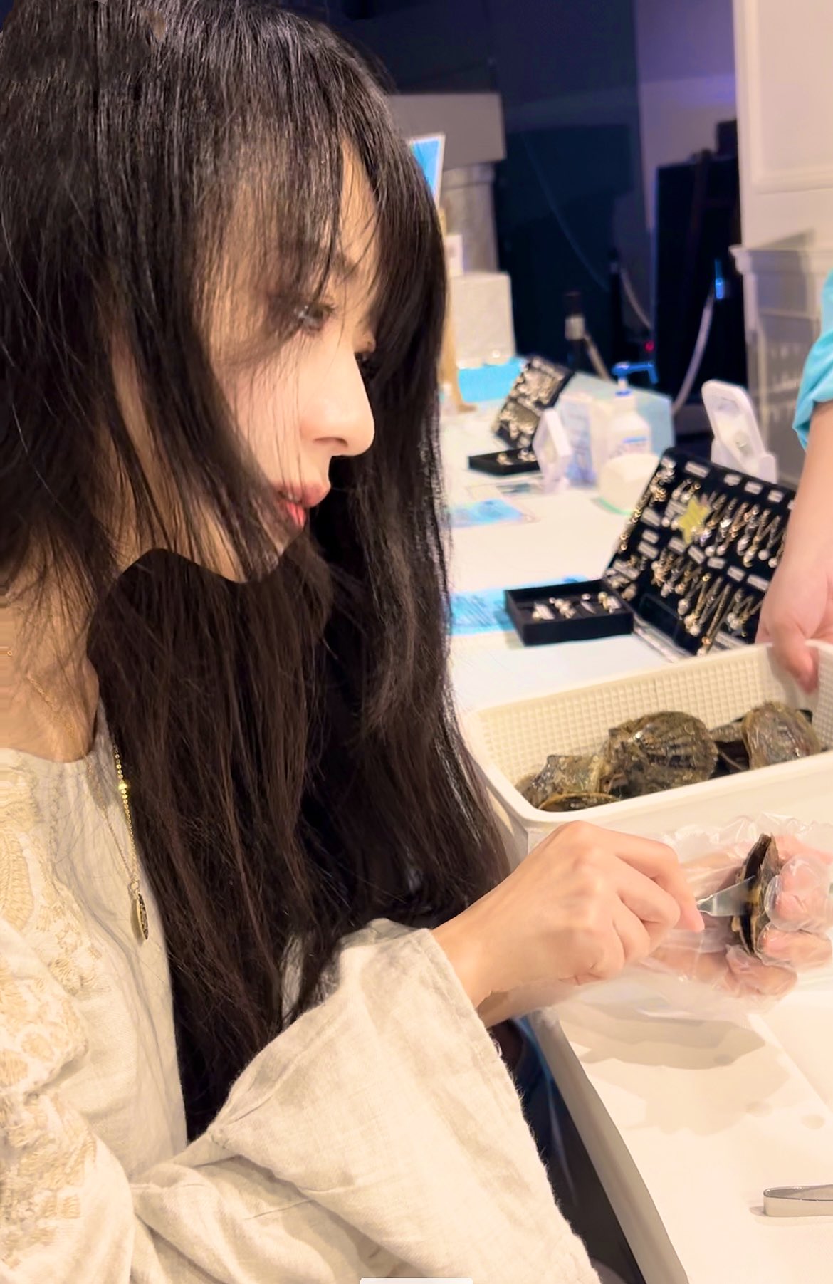 亜沙香by久保亜沙香 久保亜沙香フォトブック 「令和序説」お渡し会 お申込みが明後日