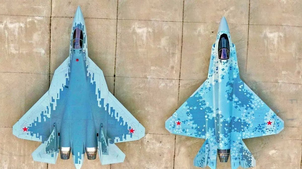Roberto05246129's tweet image. #UkraineRussiaWar #Pokrovsk #Kupyansk #Toretsk #Sumy #Dobropolye #Vovchansk
Habemus Checkmate !
The first experimental prototype of the Russian single-engine light multirole 5th generation fighter Su-75 Checkmate has been captured at one of the Russian Aerospace Forces…