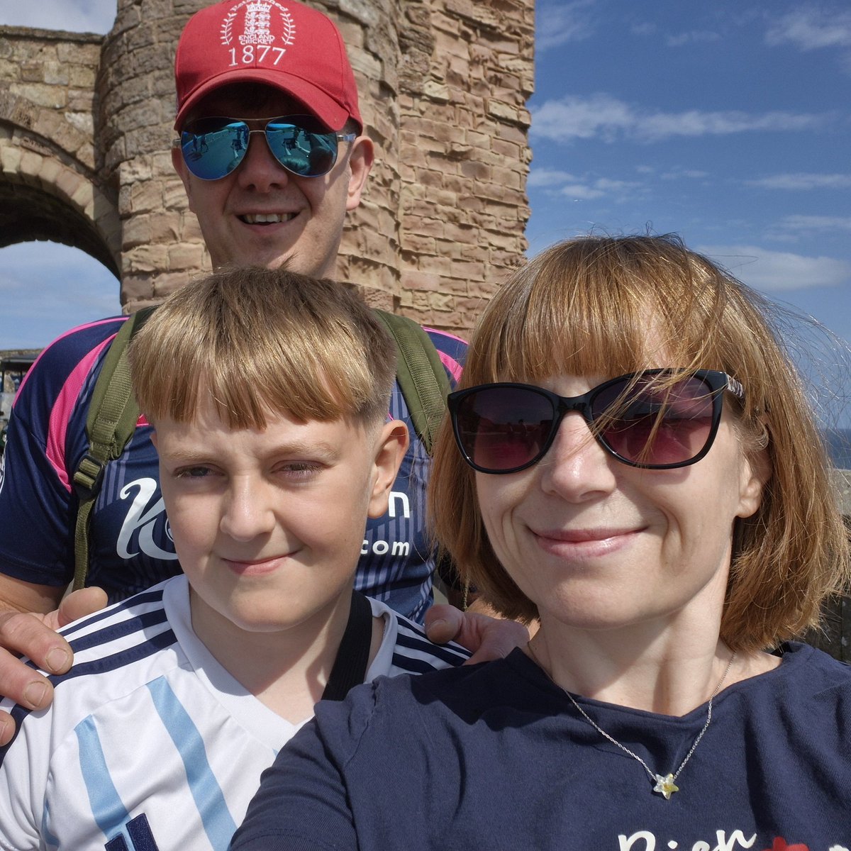 👩🏼‍💻 Ellie Pitchford 🏃🏼‍♀️👨‍👩‍👦 💚 tweet media