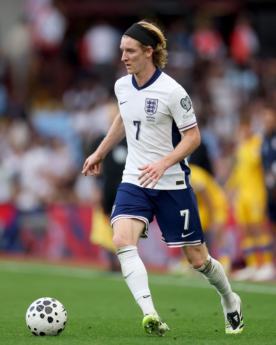 Dan Burn and Anthony Gordon are in the <a href="/England/">England</a> squad! 🙌

Well deserved, lads 🏴󠁧󠁢󠁥󠁮󠁧󠁿