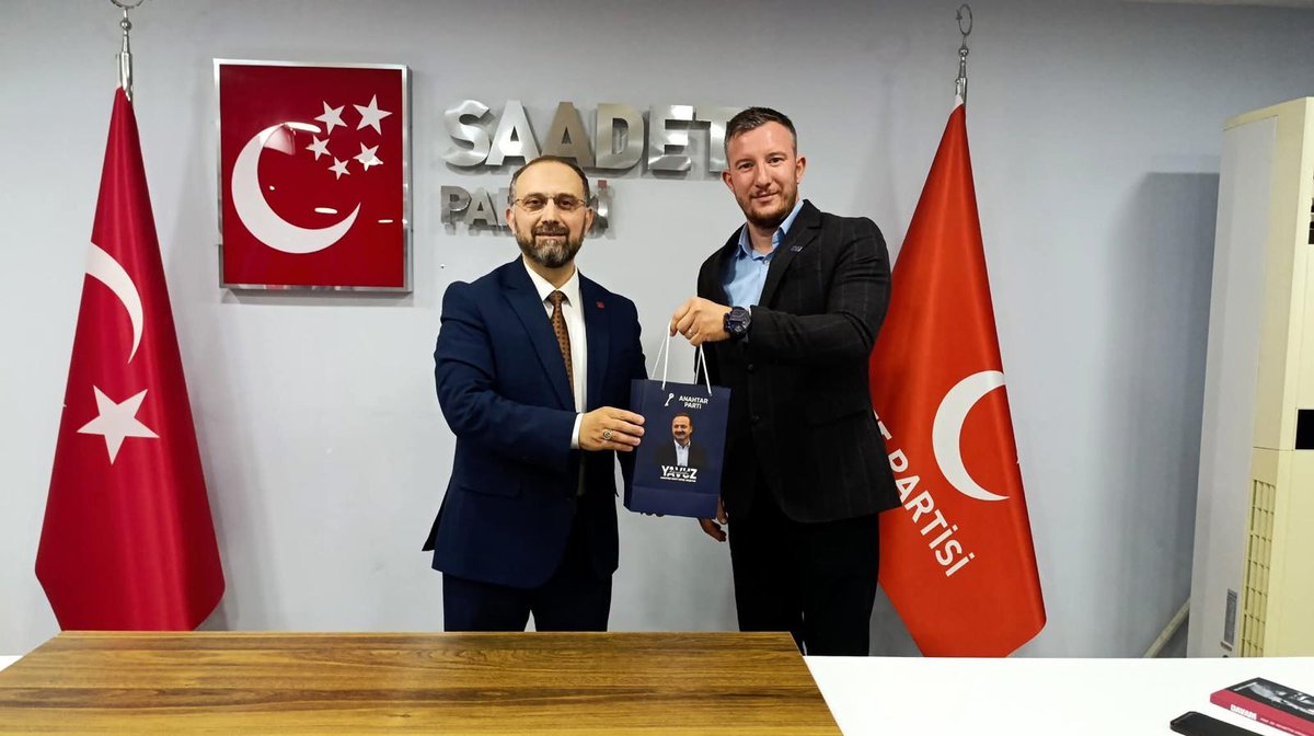 İlçe Başkanımız Sn. <a href="/BurakHasip/">HASİP YAVUZ BURAK</a> Bey ve Yönetim Kurulu Üyelerimiz ile birlikte Saadet Partisi Osmangazi İlçe Başkanı Ali Öncel ve Yönetimine iade-i ziyarette bulunduk , nazik ev sahiplikleri için teşekkür ederiz.
<a href="/anahtarparti/">Anahtar Parti</a> 
<a href="/BursaAParti/">Anahtar Parti Bursa</a> 
<a href="/yavuzagiraliog/">Yavuz Ağıralioğlu</a>