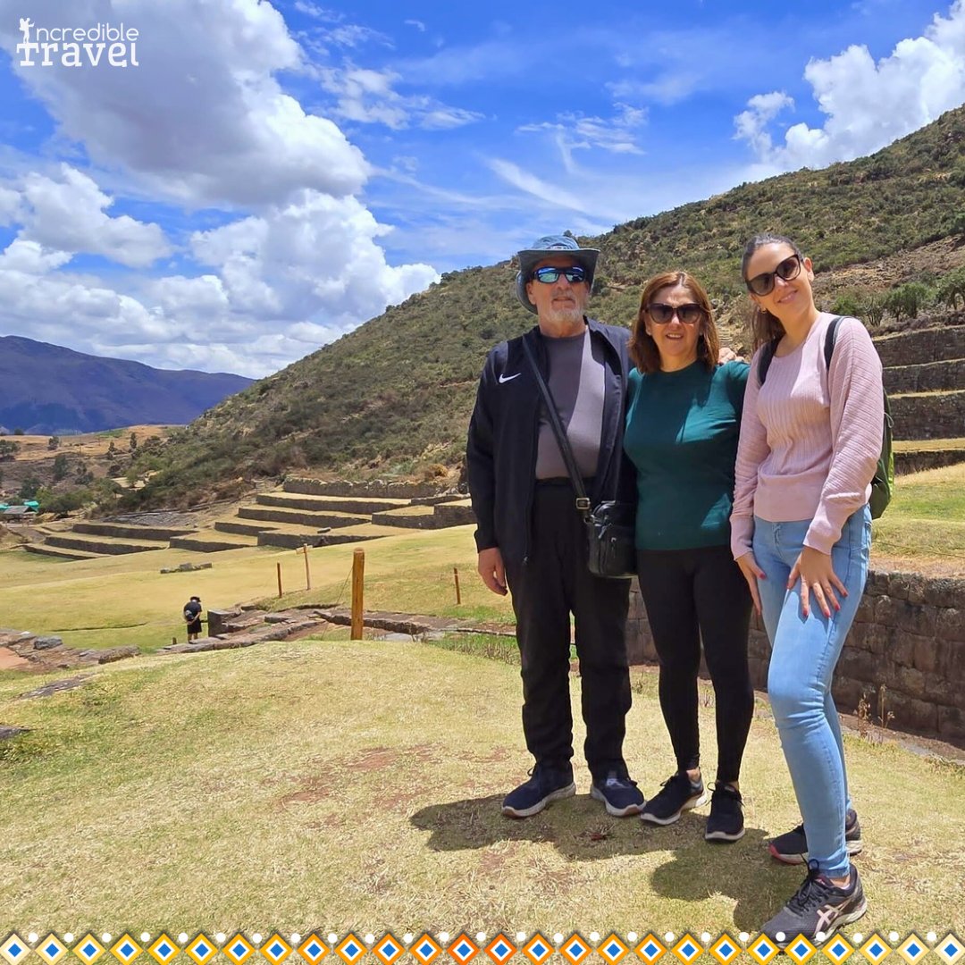 sientetuviaje's tweet image. Desde la "Capilla Sixtina" de América - Templo de Andahuaylillas en el Valle Sur - Cusco 📸🦙⛪🙏😎✌️🇪🇸🇵🇪
.
.
#incredibletravel #sientetuviaje #españa🇪🇸 #peru🇵🇪 #andahuaylillas #pikillacta #tipon #vallesur #familia #viajar
.
#feelyuortravel #sintasuaviagem #spain #travel