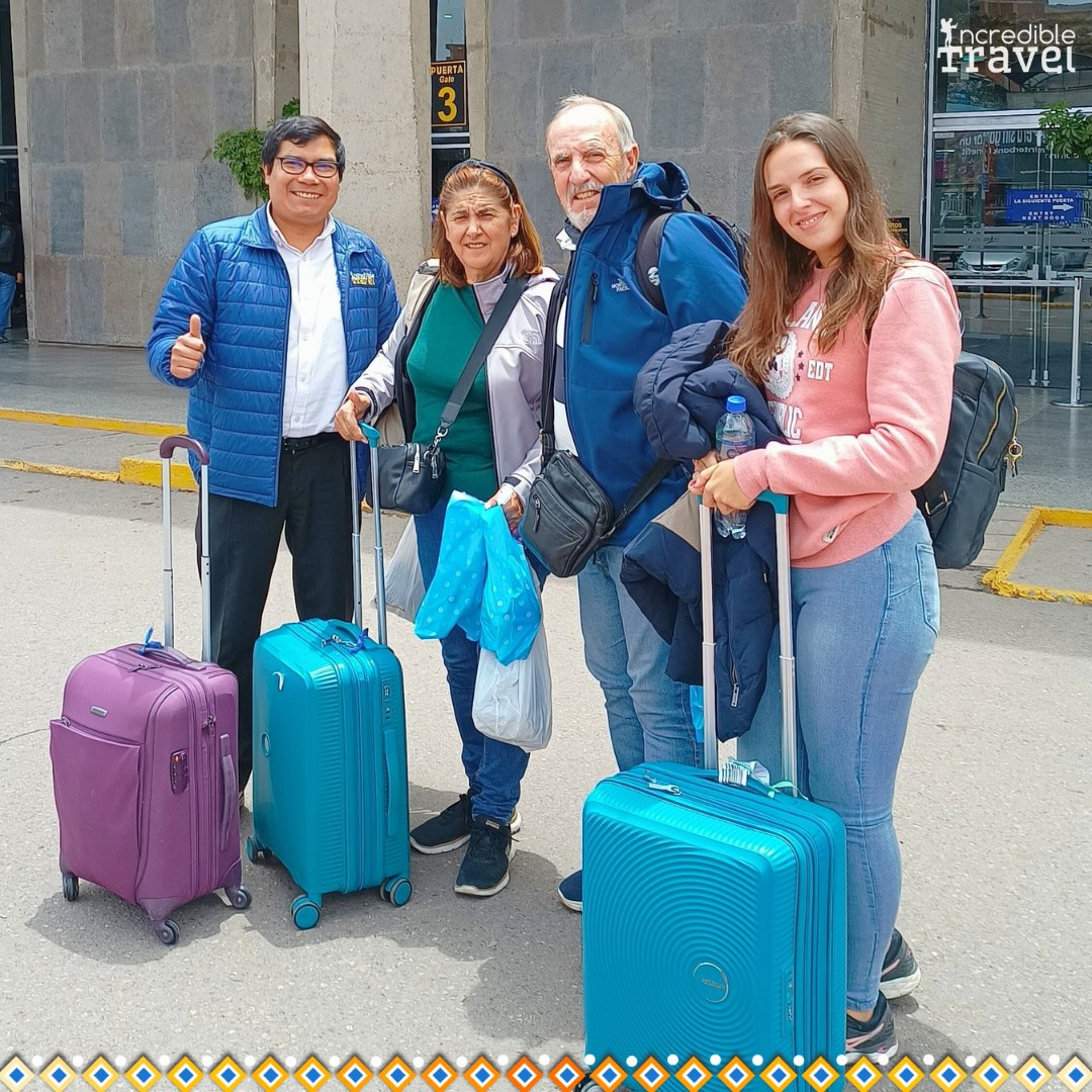 sientetuviaje's tweet image. Desde la "Capilla Sixtina" de América - Templo de Andahuaylillas en el Valle Sur - Cusco 📸🦙⛪🙏😎✌️🇪🇸🇵🇪
.
.
#incredibletravel #sientetuviaje #españa🇪🇸 #peru🇵🇪 #andahuaylillas #pikillacta #tipon #vallesur #familia #viajar
.
#feelyuortravel #sintasuaviagem #spain #travel