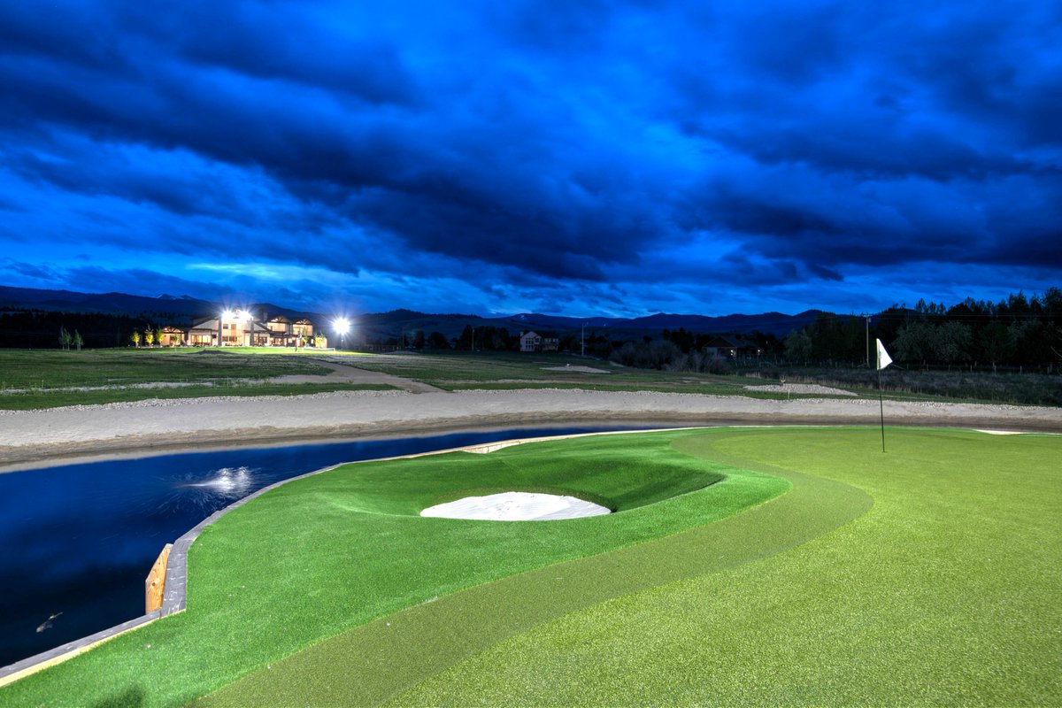 A Montana estate on 25 acres surrounded by the Bitterroot Mountains. Over 5,700 sq ft of luxury living, wine cellar, game room, and expansive outdoor amenities. See more: bit.ly/46VJTMt

Listed by: Bobbi Lockhart with PureWest Christie's International Real Estate