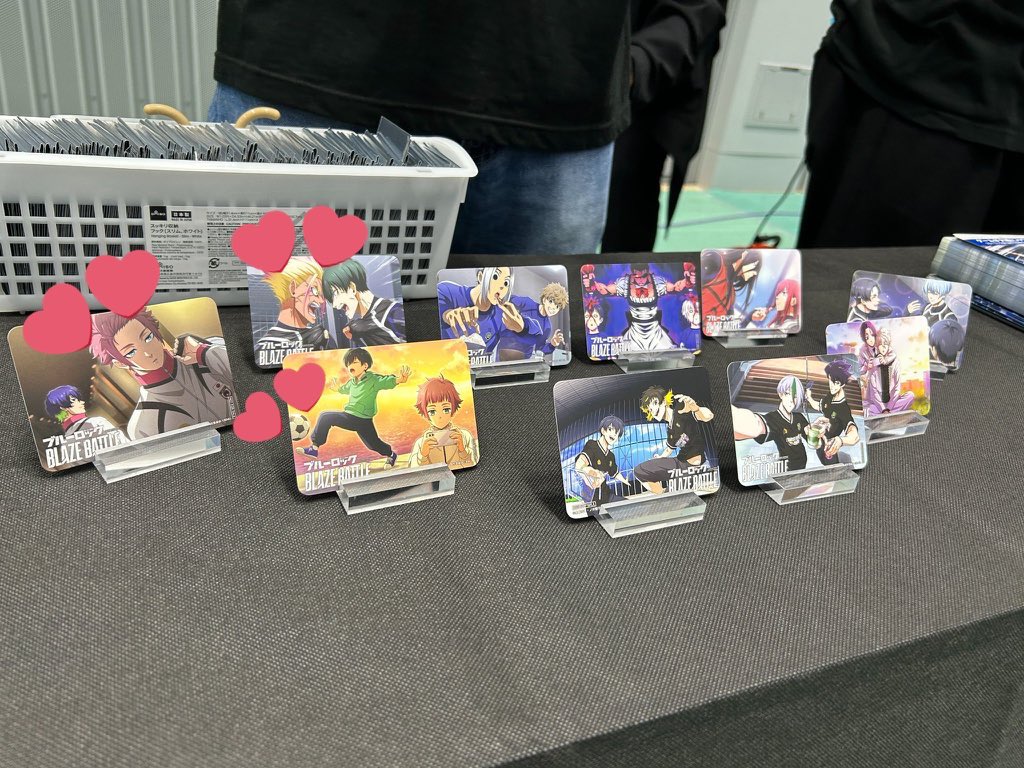 ブルーロック 交換お願い致します。

譲 写真のもの

求 同種 凛 冴 
     ファボテリアのみ冴＞凛 

プレバトは2枚目のスタンプのものを求めてますが、凪＆玲王は幼少期の兄弟のみ。

幼少期含む場合のみ 
  凪＆玲王 2 ⇔幼少期1 他1 でも可。

名古屋手渡し＞郵送

よろしくお願いいたします🙇‍♀️