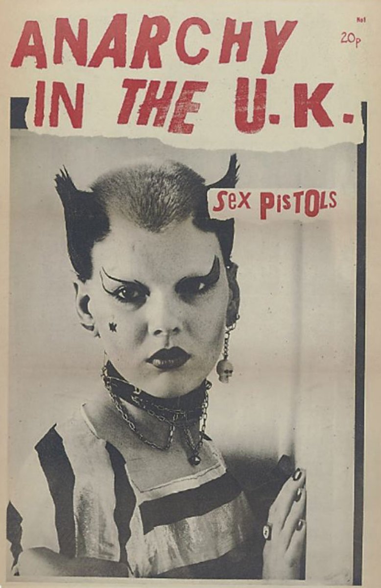In Remembrance : Susan Lucas aka Soo Catwoman has passed over to the other side. Her influential / iconic look will long be remembered by early punks and sub cultural explorers 🧷📎 ✨R.I.P✨
#punk  #sexpistols #77 #RIP #soocatwoman
