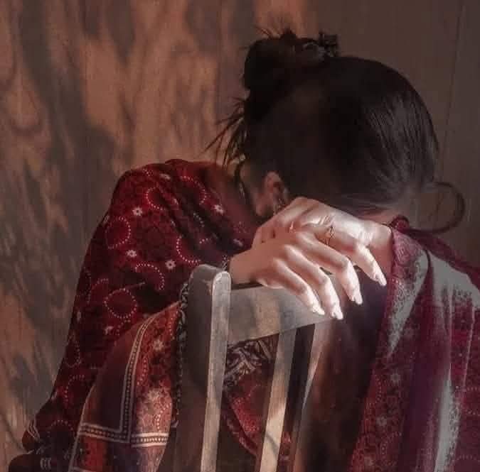 قلبی سکون کی أس میں أدھے جو رہ گۓ ھیں 
اب أدھے سر درد کے پورے مریض ھیں