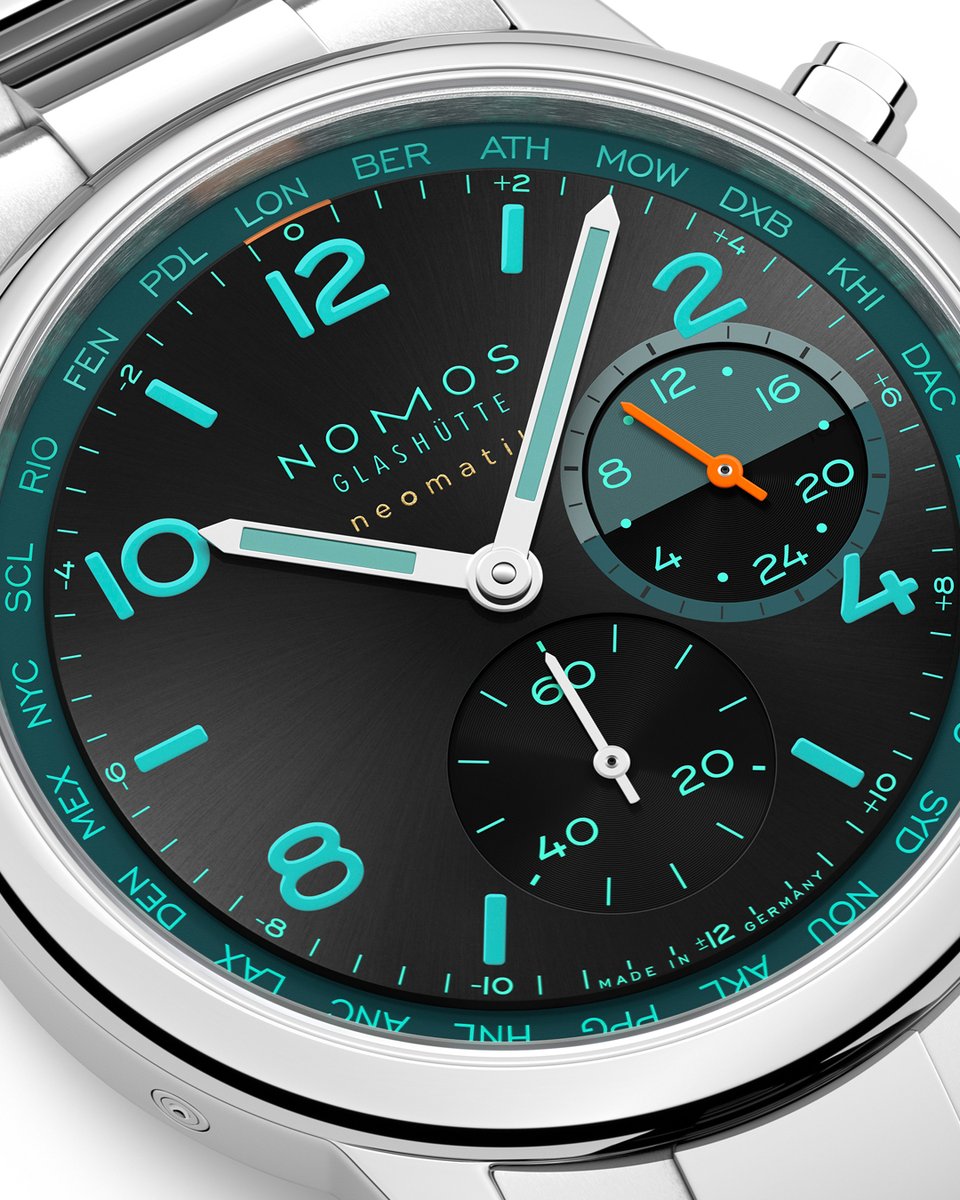 nomosglashuette's tweet image. Hour markers and hands of Club Sport neomatik #Worldtimer Trace  are coated with Superluminova, a luminous pigment that glows in the dark. The #watch's bold typography allows for a thick coating, ensuring excellent legibility.

Limited to 175 pieces.

nomos-glashuette.com
