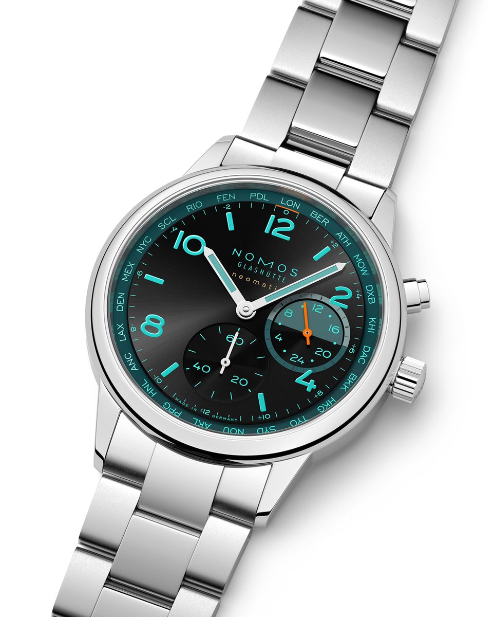 nomosglashuette's tweet image. Hour markers and hands of Club Sport neomatik #Worldtimer Trace  are coated with Superluminova, a luminous pigment that glows in the dark. The #watch's bold typography allows for a thick coating, ensuring excellent legibility.

Limited to 175 pieces.

nomos-glashuette.com