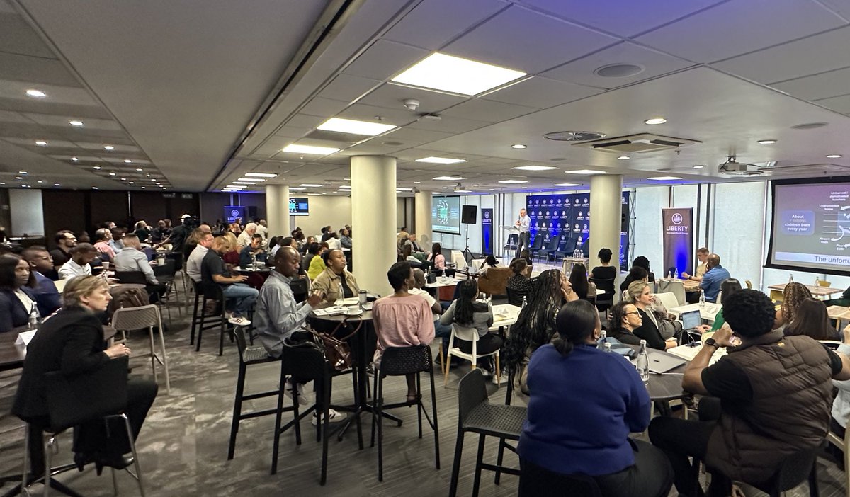 3 hours, 4 speakers and a panel… young professional markets are not just about TikTok and stress management… we looked at what 700 graduates had to say about their #First100Paychecks (amazing insights from Nqobile Bundwini, Siphiwe Dlamini, Martin Neethling &amp; Neo Makhele)