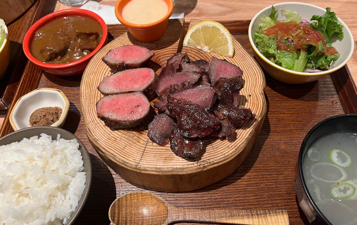 2日連続ボルテ〜♪
EMERALDASあと少しでSなのに…

ここの牛タン美味しすぎたよ🐮