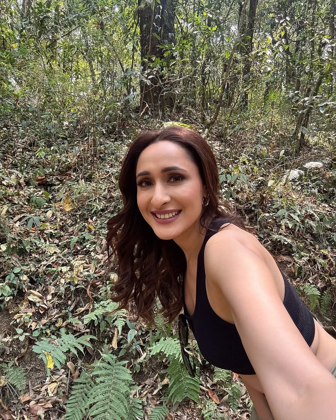 G2V2NhKaUAEMR7g?format=jpg&name=large