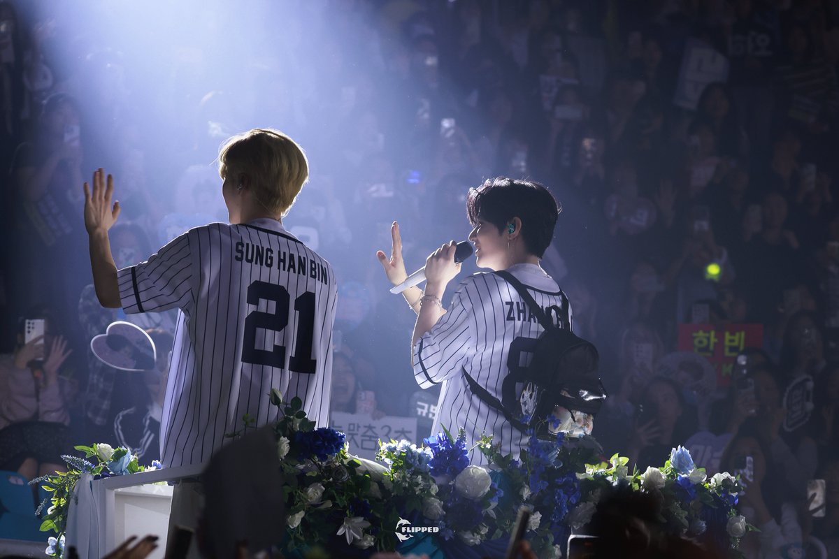 flipped_bbhh's tweet photo. 251003 서울 콘서트 HQ

🤍

#장하오 #ZHANGHAO #章昊 #ジャンハオ
#성한빈 #SUNGHANBIN #成韩彬 #ソンハンビン
#ZB1   #ZEROBASEONE    #제로베이스원 https://t.co/JSeFq50BDe