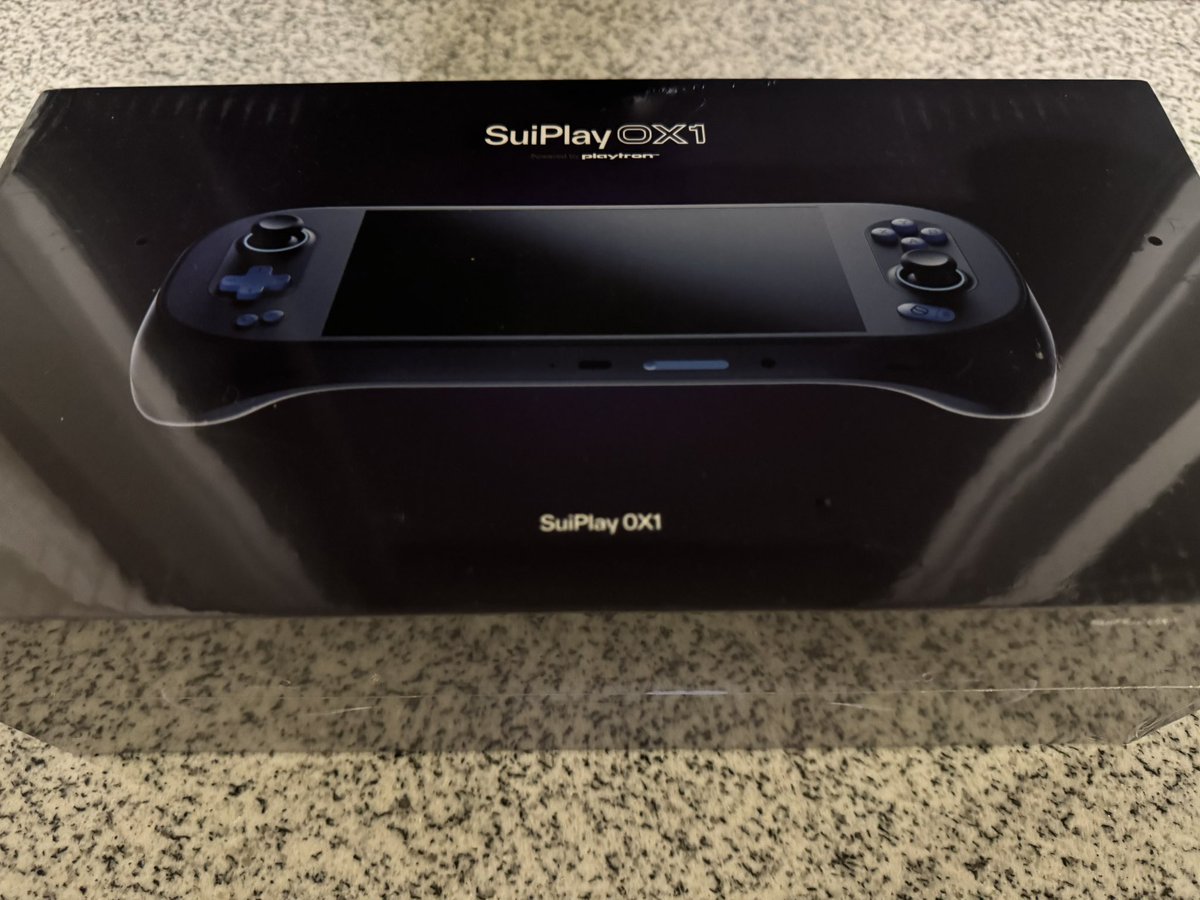 doodo1226's tweet photo. 本日到達！重厚感がある🎮

#sui #SuiPlay #SuiPlayOX1 https://t.co/jejteOPXOf