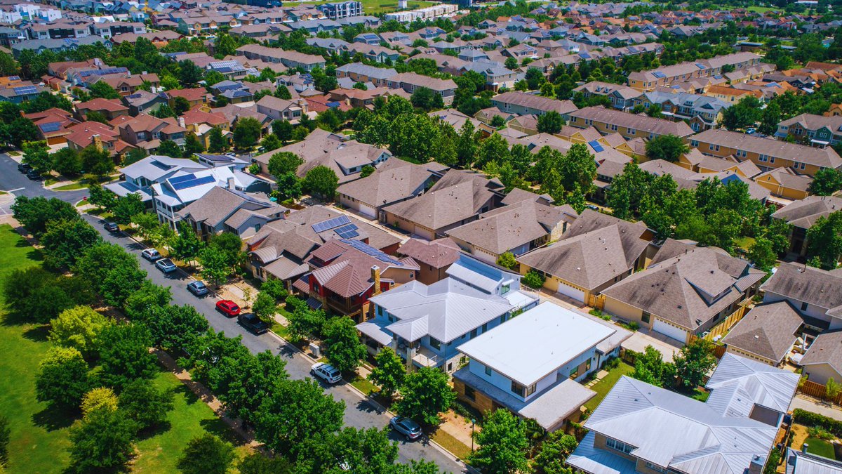 What is a Buyer’s Market in Real Estate?