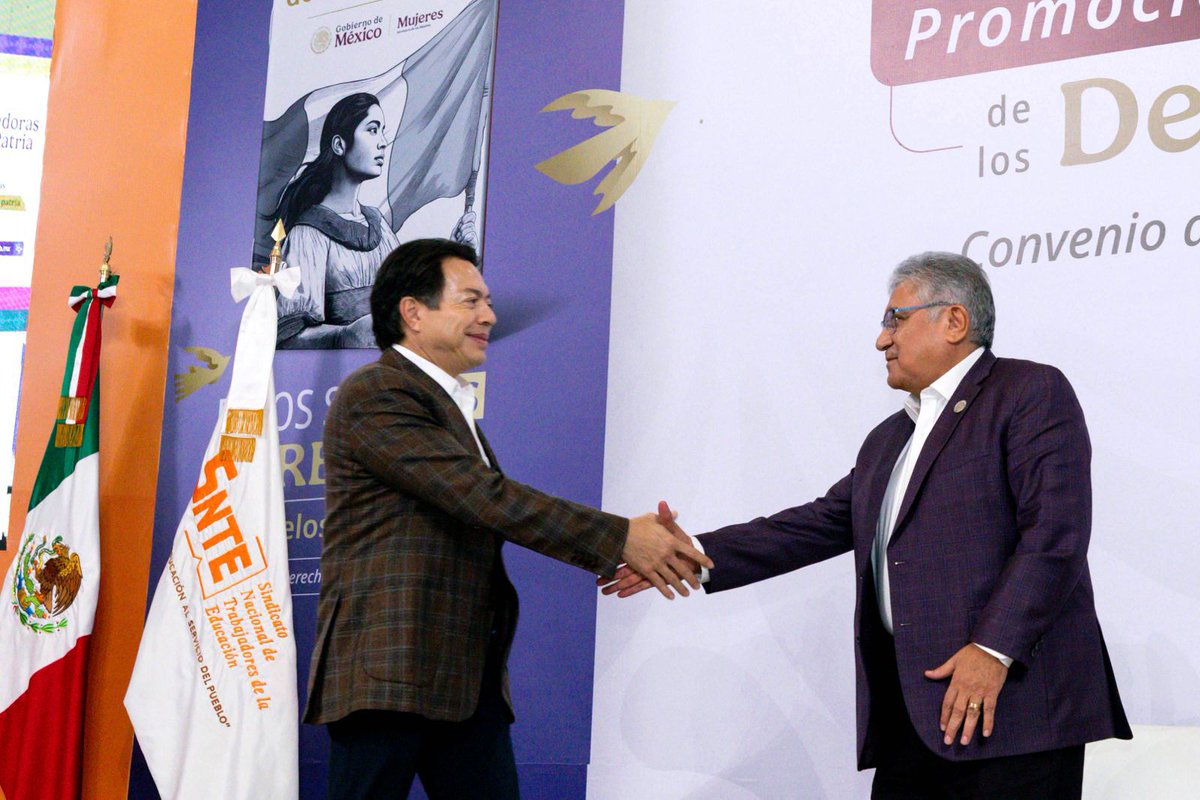 El #SNTE dirigido por el Mtro. Alfonso Cepeda Salas, celebra la gran aportación que ha hecho la <a href="/SEP_mx/">SEP México</a> al desarrollo del país. A 104 años de su fundación, el #Sindicato refrenda su firme compromiso con la escuela pública y con la educación de niñas, niños y jóvenes mexicanos