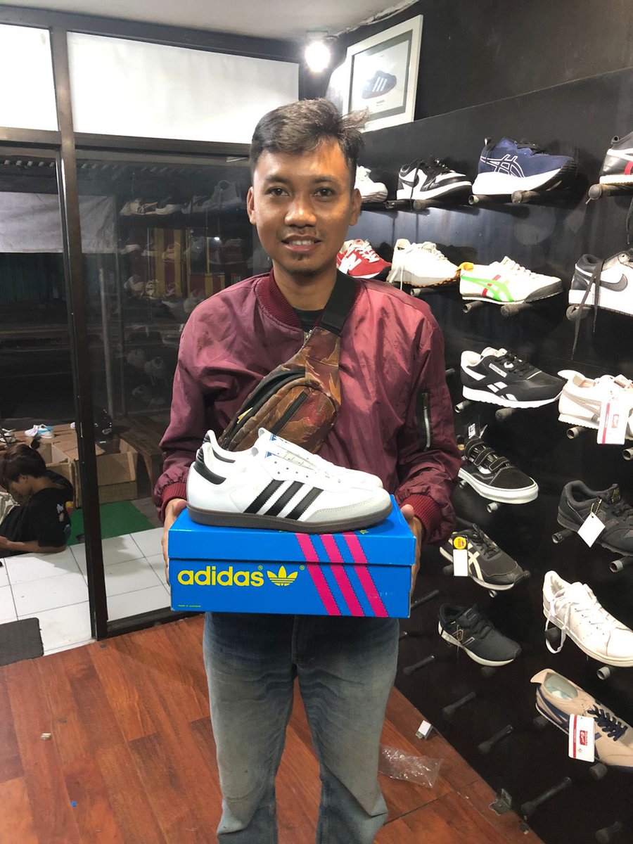 bakul sepatu tweet media