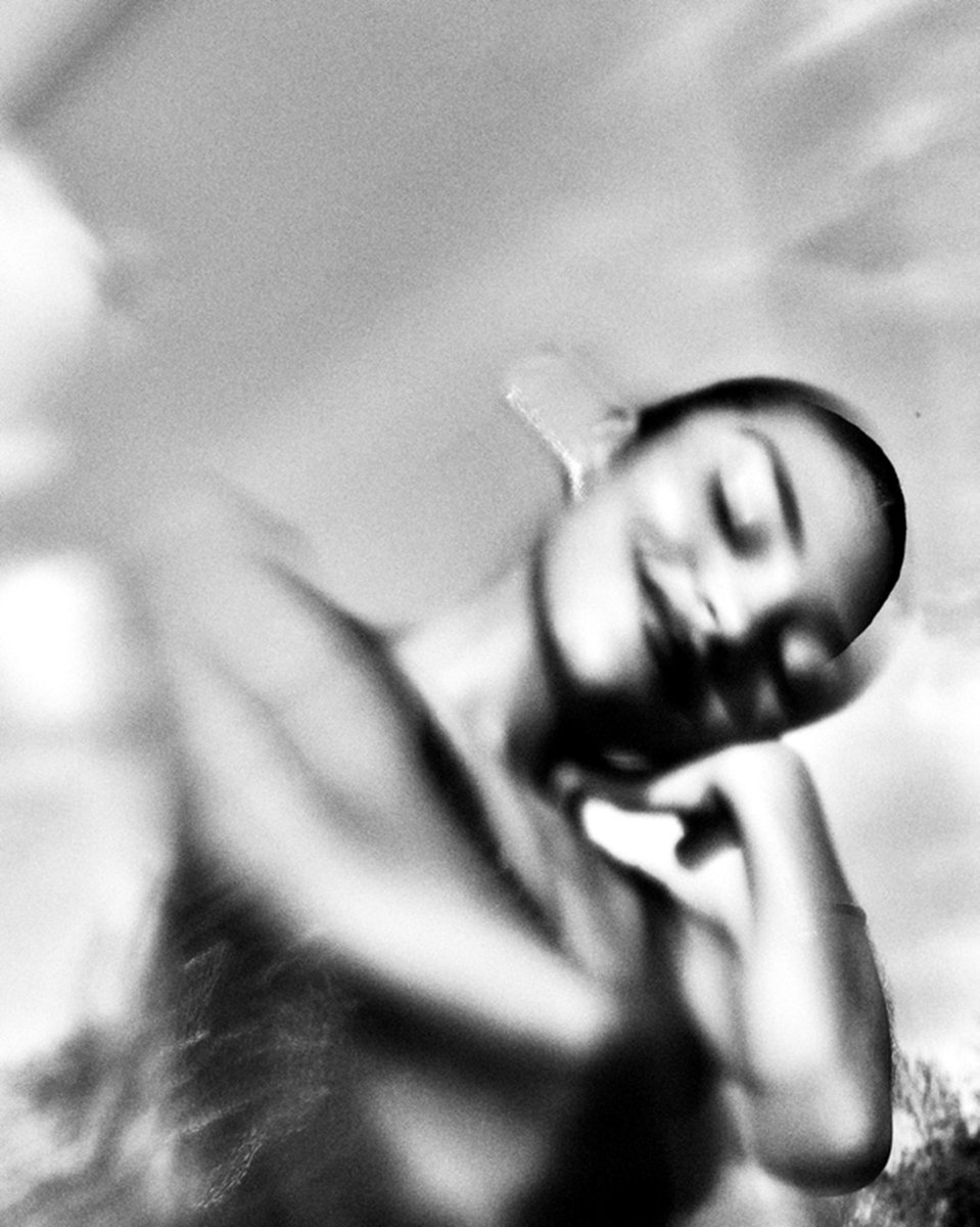 Olivia Dean the Multi-BRIT Award and Mercury Prize nominee has landed her first Irish #1 album with ‘THE ART OF LOVING’ which is her second studio album, having released the Mercury nominated MESSY in 2023. #irishcharts #irishchartsofficial #irma #oliviadean