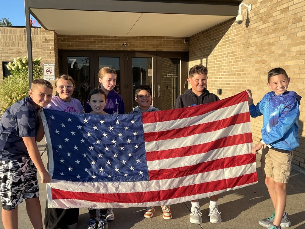 Coesse's 5th-grade flag crew has been trained in the proper way to raise, lower, and fold the United States flag.  Many thanks to Mr. James Rose for taking the time to train our flag crew!