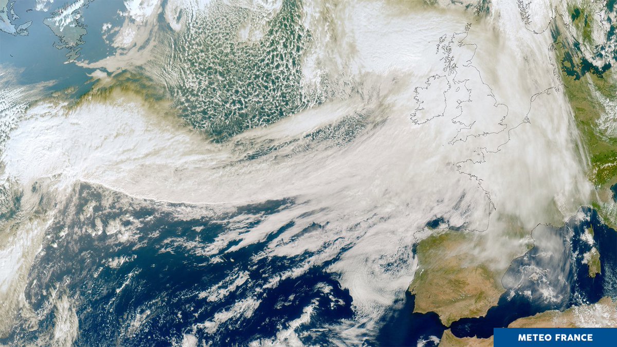 meteofrance's tweet image. 🔎 Prudence ce week-end, un temps perturbé revient sur l&apos;Hexagone :
 
🌧️ Samedi, pluies et rafales de 120 km/h attendus le long des côtes de la Manche

⚠️ Fort coup de vent en Corse la nuit de samedi à dimanche (150 km/h possible).

👉 meteofrance.com/actualites-et-…

🛰️ 03/10/25 à 11 h
