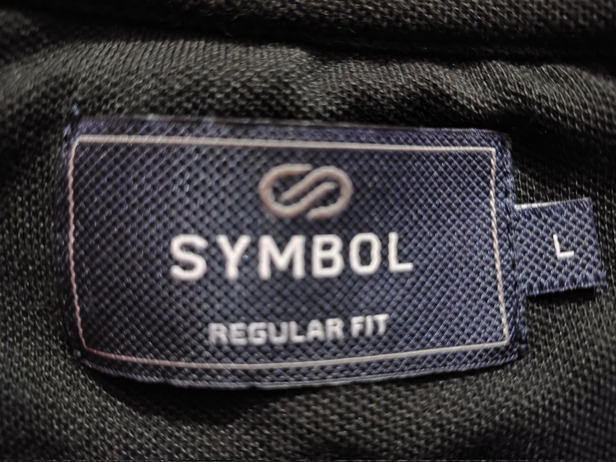 the_satishkumar's tweet photo. @amazonIN 
@AmazonHelp 
Dear Amazon, which of these is the original logo of the symbol brand? https://t.co/GSpO3w6yIn