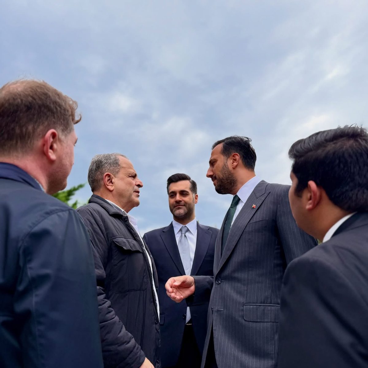 Cuma namazı sonrası İl Başkanımız Abdullah Özdemir ile birlikte Üsküdarlı hemşehrilerimizle buluştuk. 

Muhabbet de bereket de çok güzeldi.

#BizimÜsküdar
<a href="/abdullahozdemir/">Abdullah Özdemir</a>