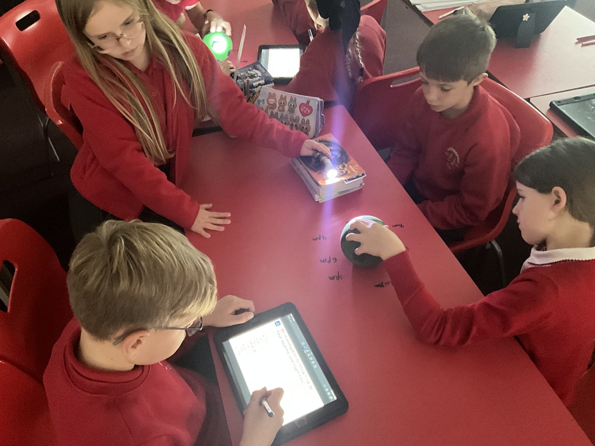 Year 5 enjoyed a practical science lesson this week as they set out to investigate how Earth rotates on its own axis as it orbits the Sun. Some great group work on show too! Well done all! <a href="/the_atlp/">The Arthur Terry Learning Partnership (ATLP)</a>