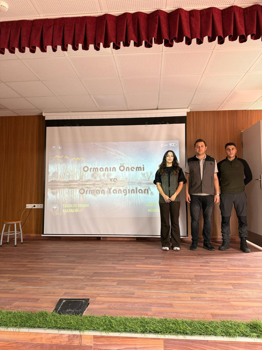 izmirobm's tweet photo. Orman Genel Müdürlüğümüzün emir ve talimatları doğrultusunda, geleceğimizin teminatı olan çocuklarımızın bilinçlendirilmesi amacıyla Bergama Orman İşletme Müdürlüğü olarak “Köklerden Geleceğe Nefes” protokolü kapsamında çalışmalarımıza kararlılıkla devam ediyoruz. 🌳🌲 https://t.co/EoQGKs4Peq