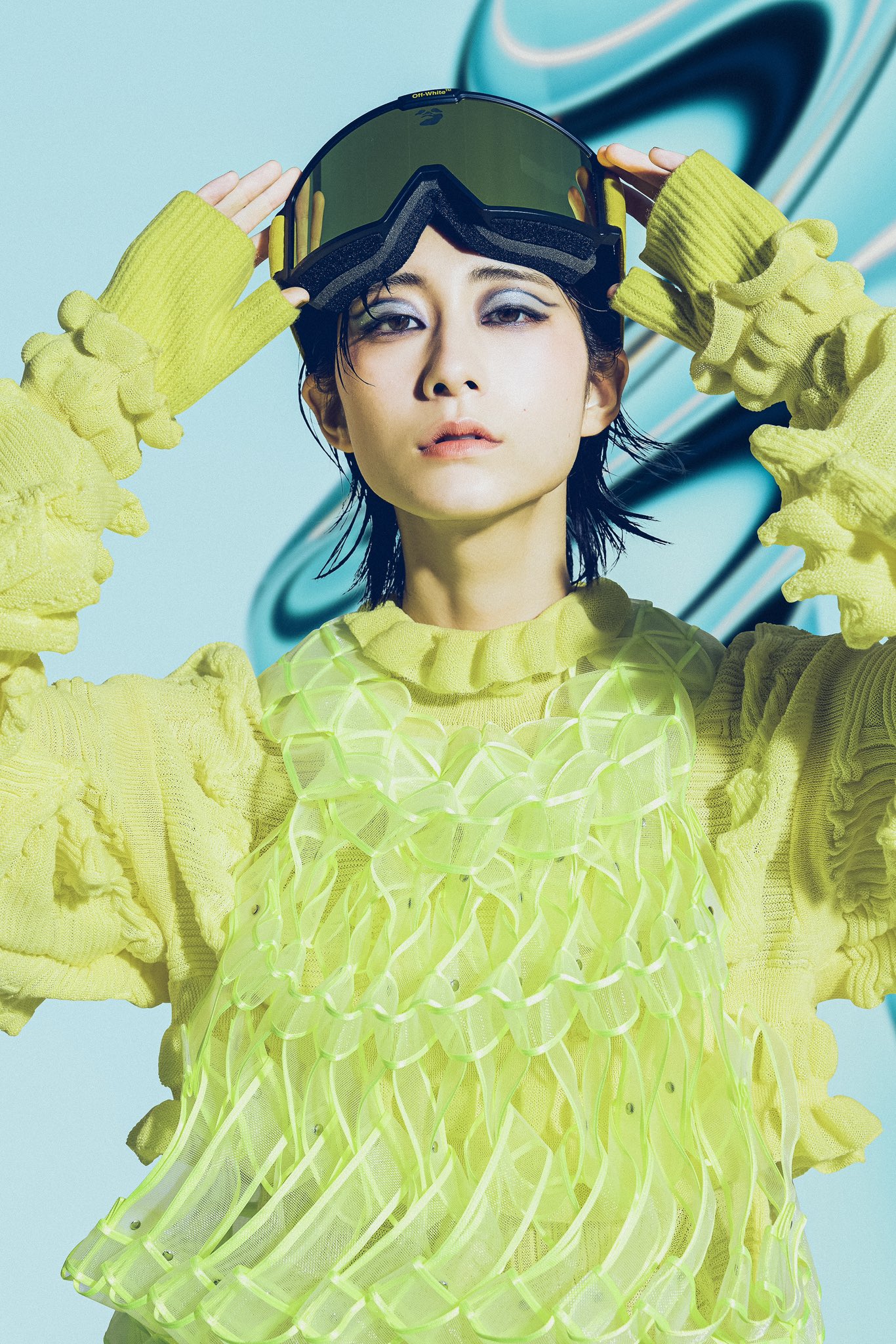 【FC限定】ExWHYZ / iD 初回生産限定盤 mikinaセット FC限定】ExWHYZ / iD 初回生産限定盤 mikinaセット iD【CD MAXI
