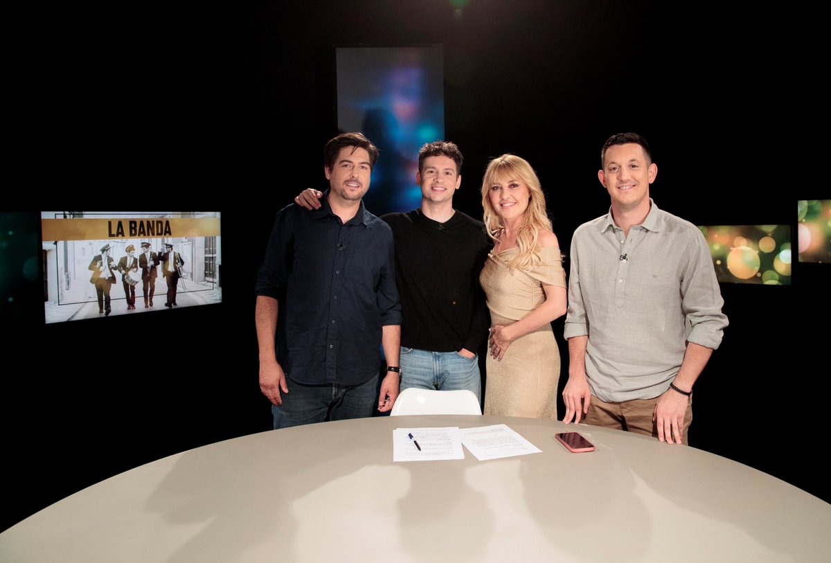 RTVE_Com's tweet image. &apos;@Version_TVE&apos; estrena &apos;La banda&apos;, ópera prima de Roberto Bueso.

🎞️ @cayetanagc recibe en plató al director y a sus protagonistas, Gonzalo Fernández y Xavi Giner.

🔗rtve.es/n/16755354

🗓️ Domingo 5 de octubre, a las 22:30 horas en @la2_tve y en @rtveplay.