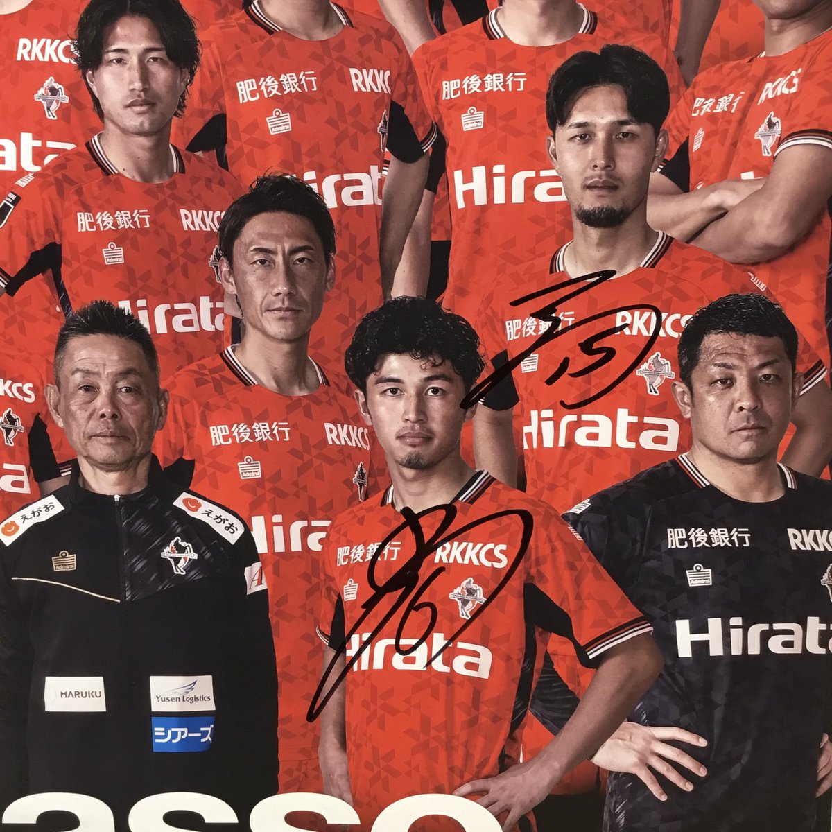Kutsu_ksmt's tweet photo. 岩下選手と三島選手がご来店くださいました☺
ポスターにサインもいただきスタッフ一同感無量です🥹💖
お近くに来られた際は是非覗いてみてください٩(ˊᗜˋ*)(ˊᗜˋ*)و
ご来店お待ちしております🙇🏻‍♀️ https://t.co/ECbJ1EXmo7