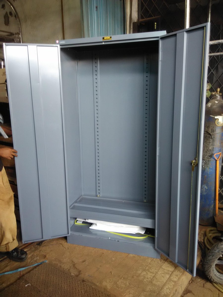 ardiansyah_ch's tweet image. 🔒 Lemari Besi Kantor Kokoh &amp;amp; Aman
Material full baja, anti karat &amp;amp; dilengkapi kunci keamanan.
Simpan dokumen, arsip, &amp;amp; barang berharga lebih terjamin. 📞 Hubungi: 081617408997

jayastainless.com/product-catego…

#LemariBesi #LemariKantor #LemariDokumen #FilingCabinet