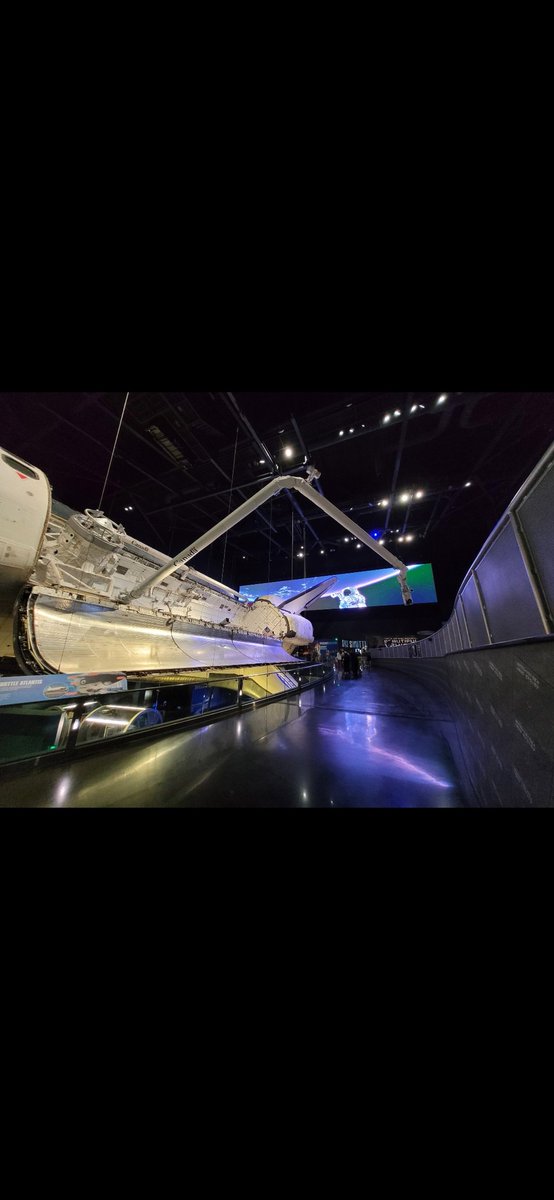 terrell39_andy's tweet image. @NASAKennedy 
#SpaceShuttleAtlantis
40th anniversary!