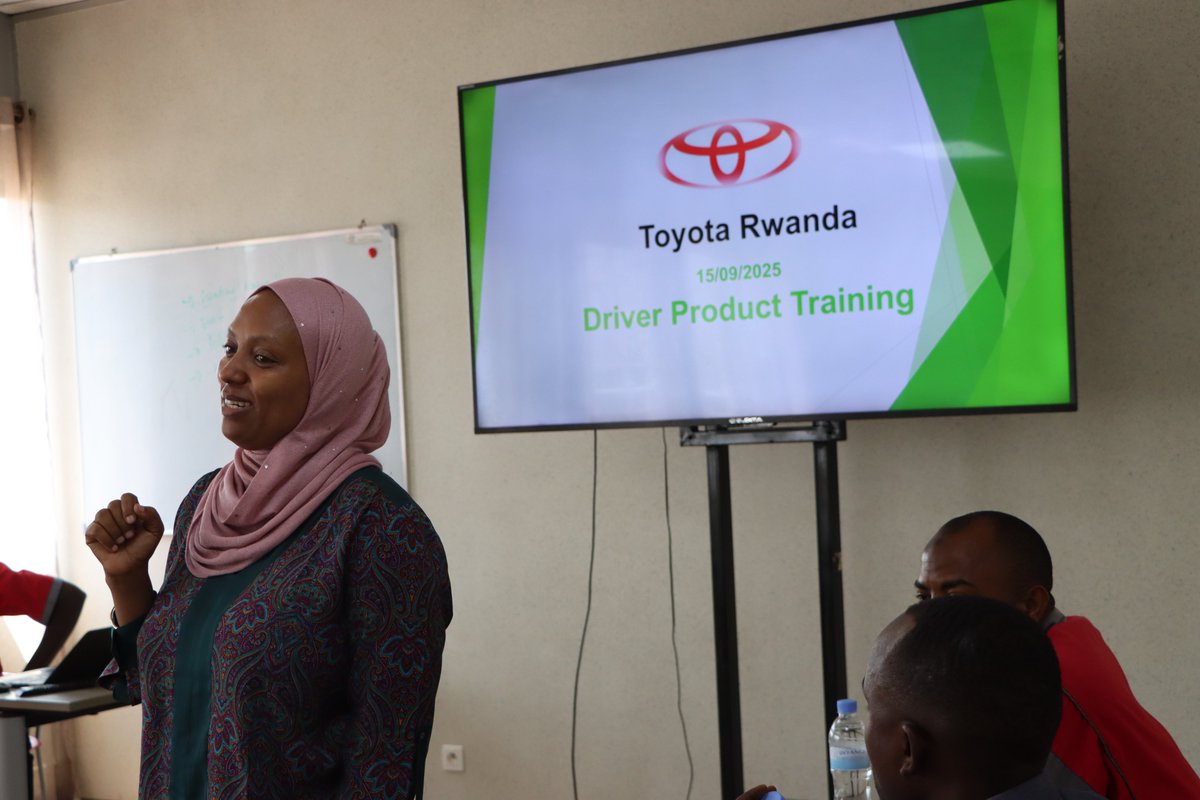 toyotarwanda's tweet photo. Training for confidence on the road!
Fleet drivers joined us at Toyota Rwanda to learn maintenance basics, explore new features & unlock the full potential of Toyota vehicles. 💡✨
#Toyota #ToyotaRwanda #DriverTraining #SafetyFirst