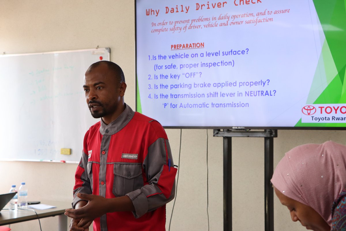 toyotarwanda's tweet photo. Training for confidence on the road!
Fleet drivers joined us at Toyota Rwanda to learn maintenance basics, explore new features & unlock the full potential of Toyota vehicles. 💡✨
#Toyota #ToyotaRwanda #DriverTraining #SafetyFirst