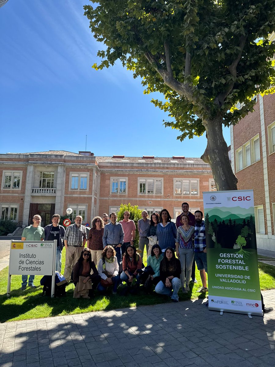 gir_sqs's tweet photo. Jornada de trabajo en el proyecto IMFLEX, PID2021-1262750B-C22, (#IMFLEXforest) en el ICIFOR. El Gir SQS participa en este proyecto en distintas tareas junto  como Unidad Asociada al CSIC, Gestión forestal Sostenible. Un gran equipo🌲 https://t.co/rrEmN8dlYF