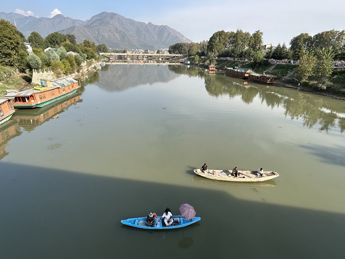 Serene &amp; Soothing. Pic by <a href="/akeelrashid_/">Akeel Rashid</a>