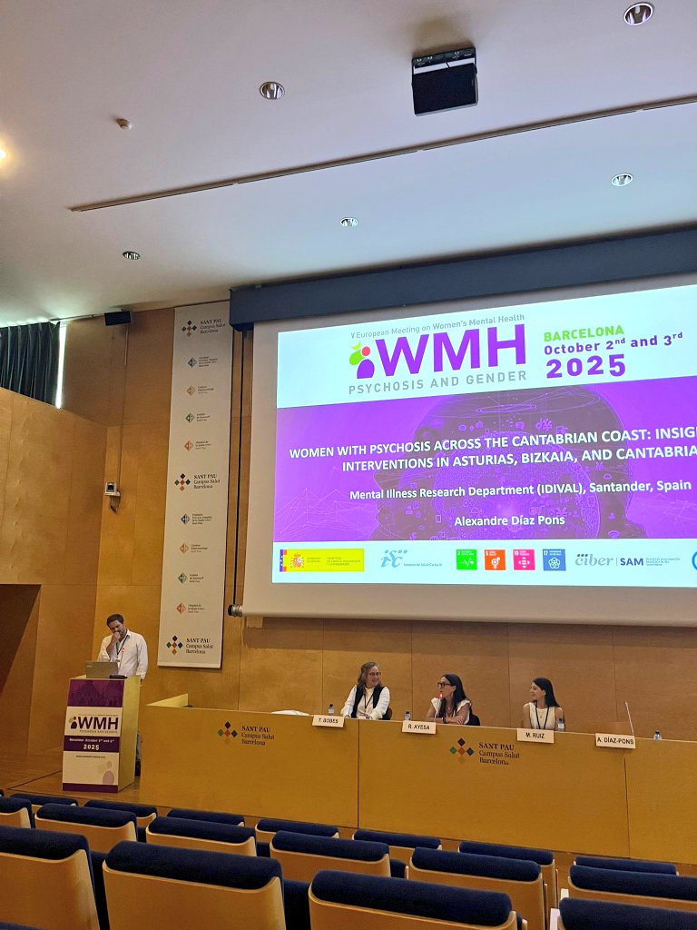 NeuroPsychoLab's tweet photo. 🔹 Covadonga 🧪🌱 presents the future directions of PAFIP on the exposome in psychosis.
🔹 @alexdiazpons 📊🧠 reviews 20 years of PAFIP, highlighting sex differences 🚻 and offering a neurodevelopmental view 👶 of psychosis. ✨

#WomensMentalHealth #Psychosis #PAFIP https://t.co/XjryjhmG9n