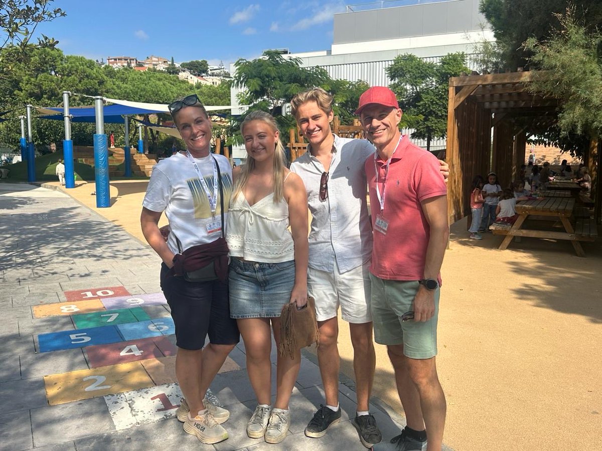 The Halvorsen family 🇳🇴 lived in BCN 2016–17 when twins Lukas and Selma were in ES. With fond memories of <a href="/ASBschool/">American School of Barcelona</a> they made a spontaneous visit to campus while in town with their parents. The siblings are excited about the future potential to return to Barcelona someday! 💙❤️